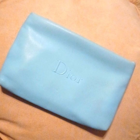 DIOR Beauty Bag - Picture 1 of 3